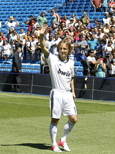 罗德里戈：与曼城的比赛已成德比，我希望多多见证这样的比赛